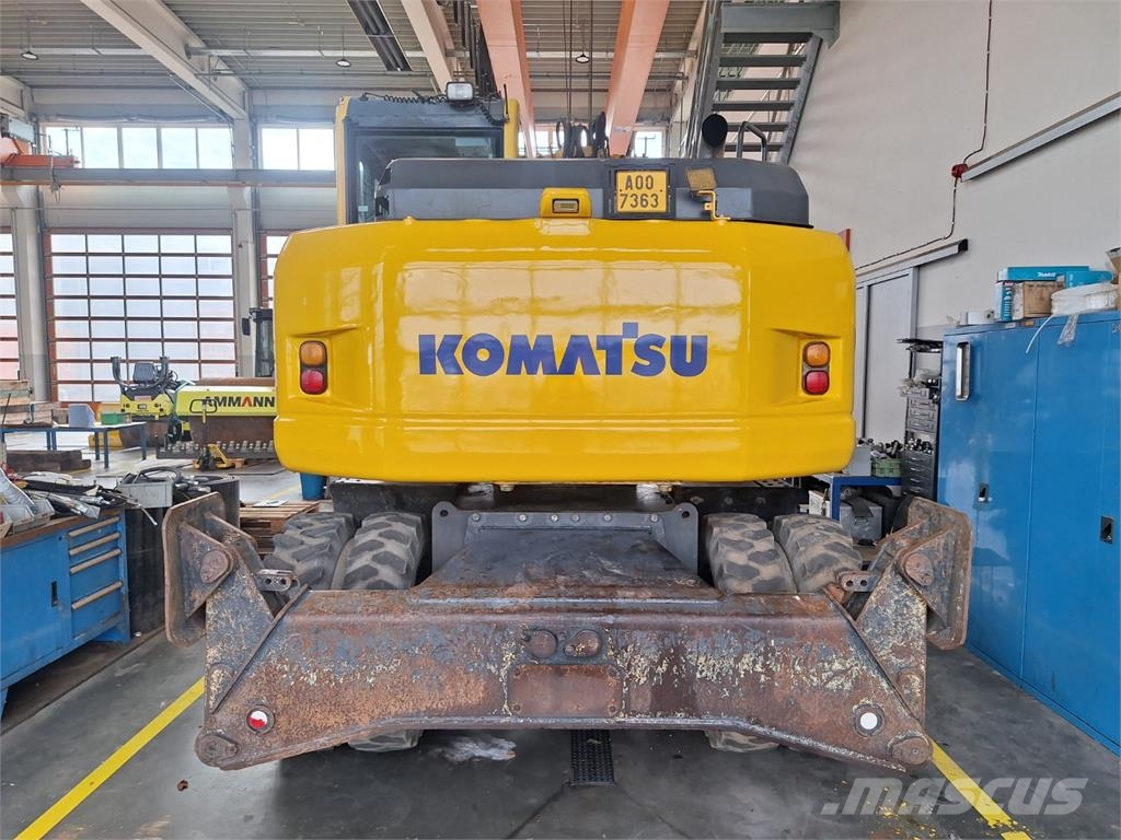 Komatsu PW 148 - 8 4X4 Stavebnictví - ostatní