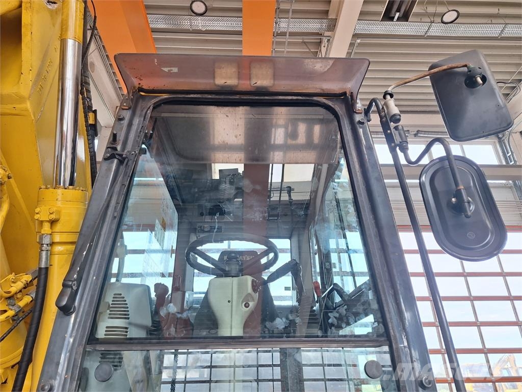 Komatsu PW 148 - 8 4X4 Stavebnictví - ostatní
