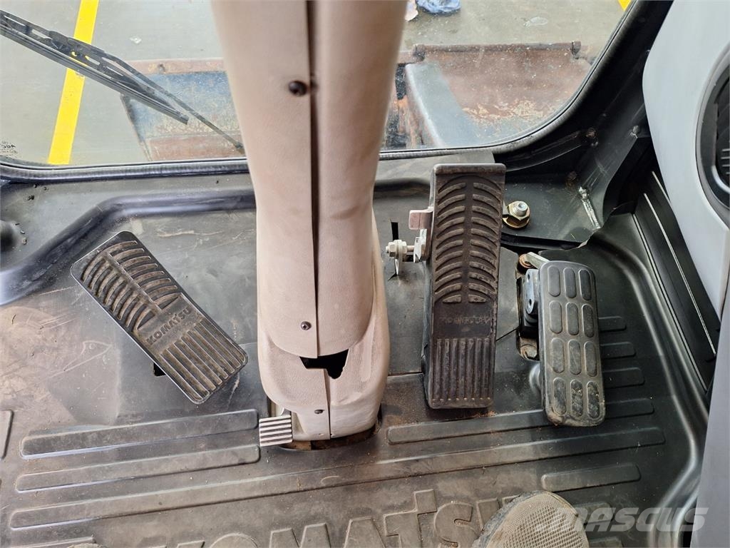 Komatsu PW 148 - 8 4X4 Stavebnictví - ostatní