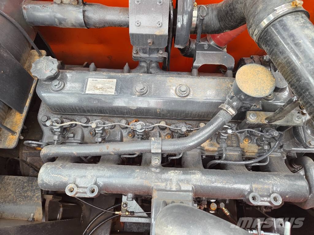 Doosan DX 225 LCA 履带挖掘机