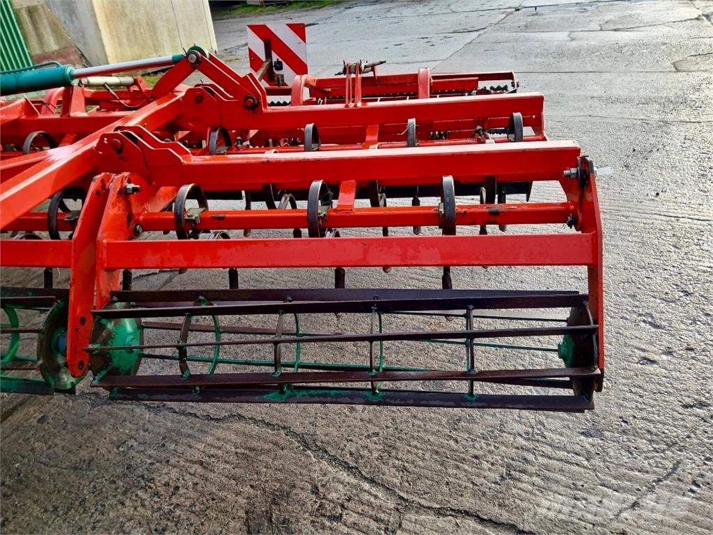  Sonstige Agro Masz AUC 600 Combination drills