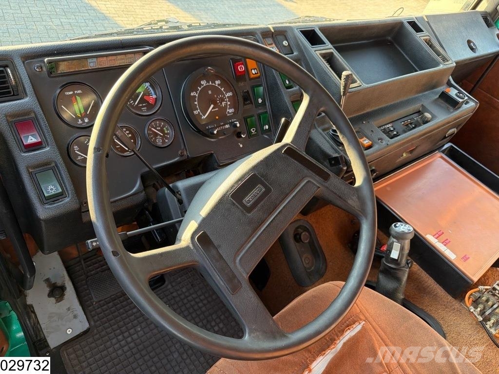 Volvo F10 Polybenne, PTO, Telma شاحنات الرافعات الخطافية