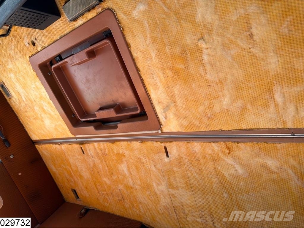 Volvo F10 Polybenne, PTO, Telma شاحنات الرافعات الخطافية