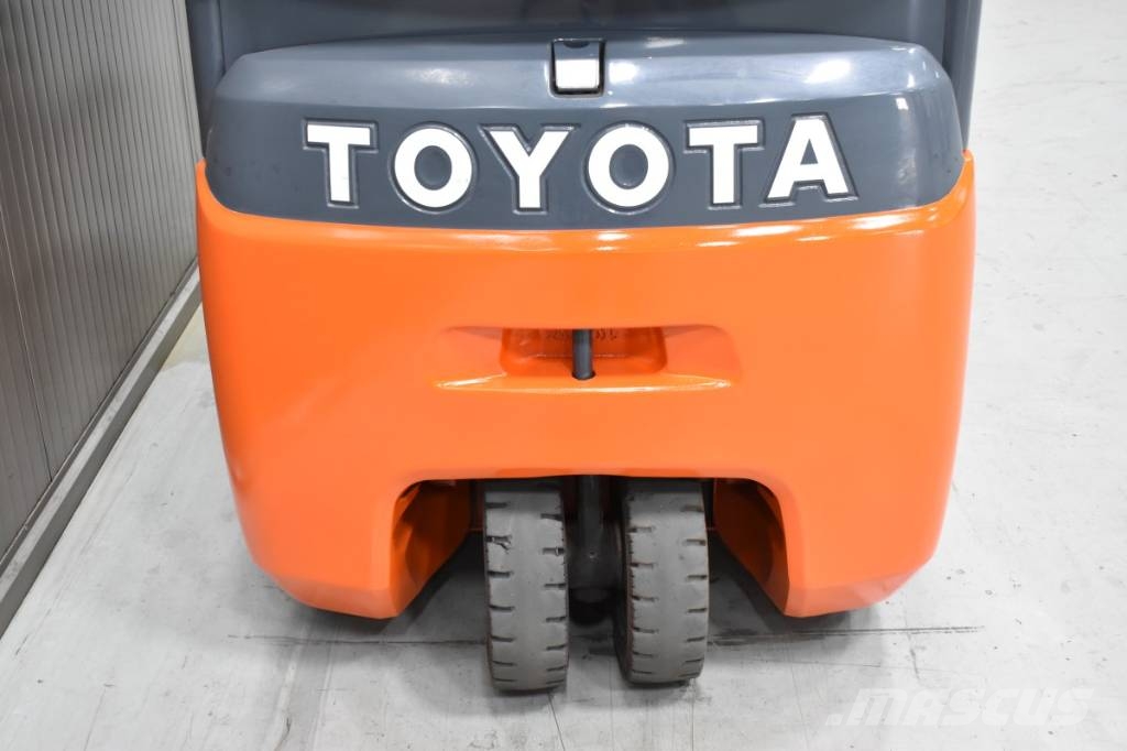 Toyota 8 FBE 16 T Електронавантажувачі