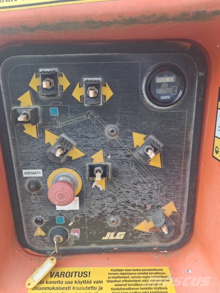 JLG 600 S C tela-alustainen Telescoophoogwerkers