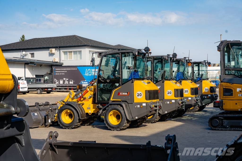 XCMG XC908HST لوادر صغيرة