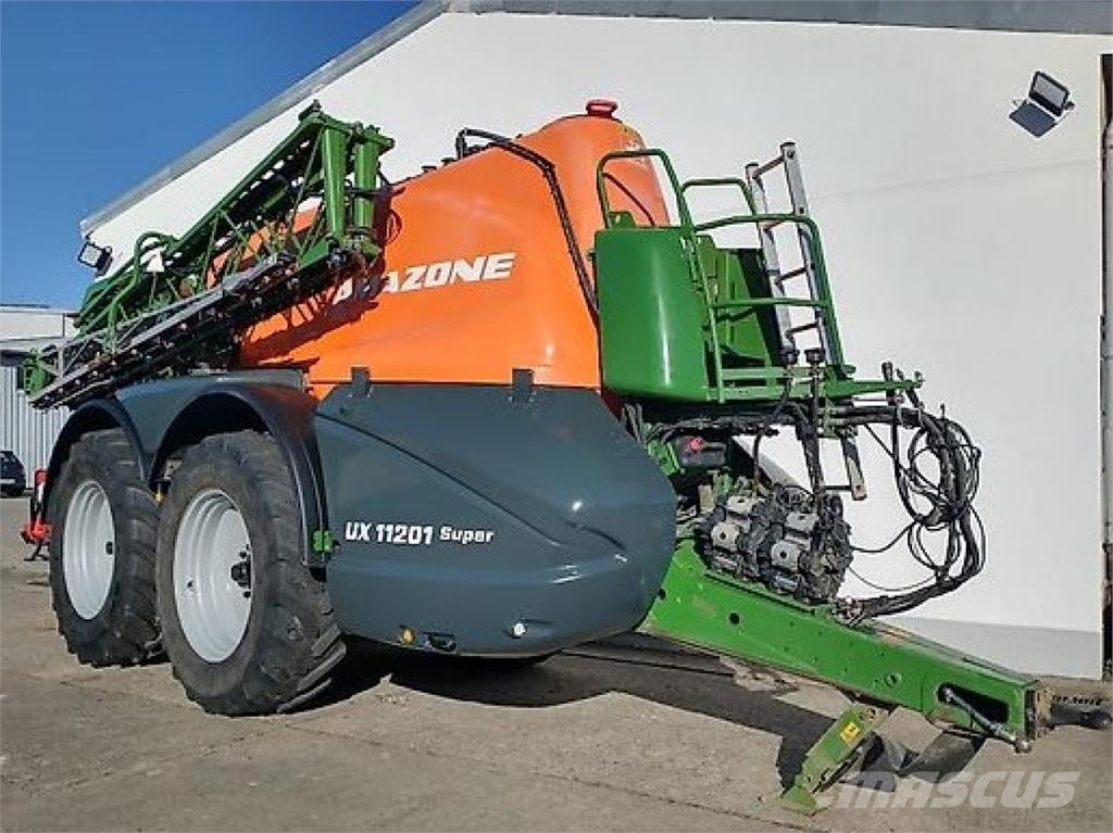 Amazone UX 11201 Super 36m Trailed sprayers