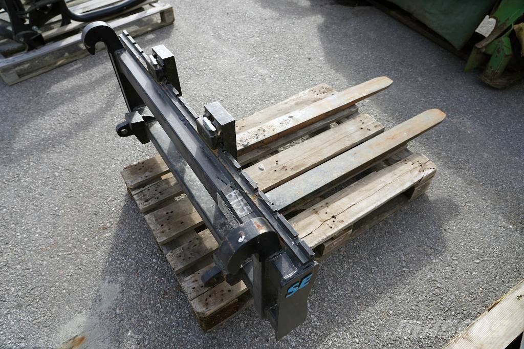 GAFFELSET 1200MM MEK.  - EURO FÄSTE Запчастини та додаткове обладнання для фронтальних навантажувачів