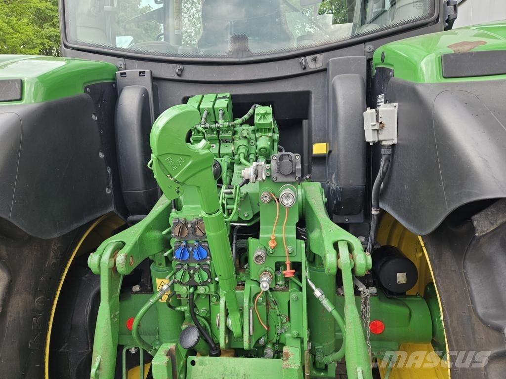 John Deere 6145 R Tractores