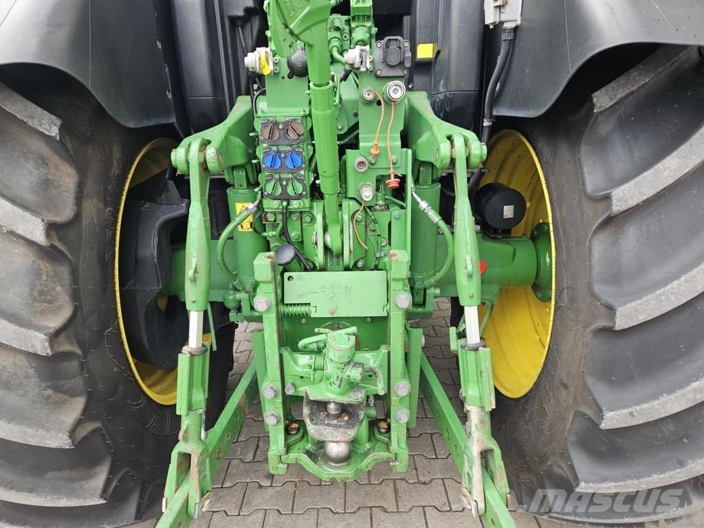 John Deere 6145 R Tractores