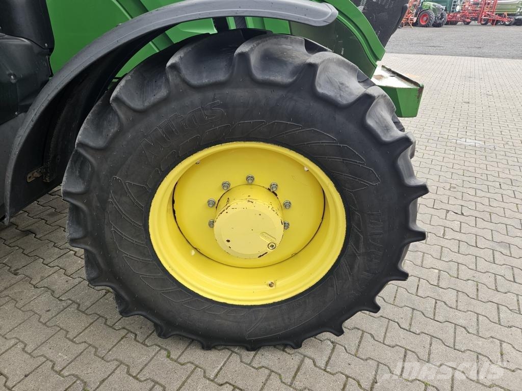 John Deere 6145 R Tractores