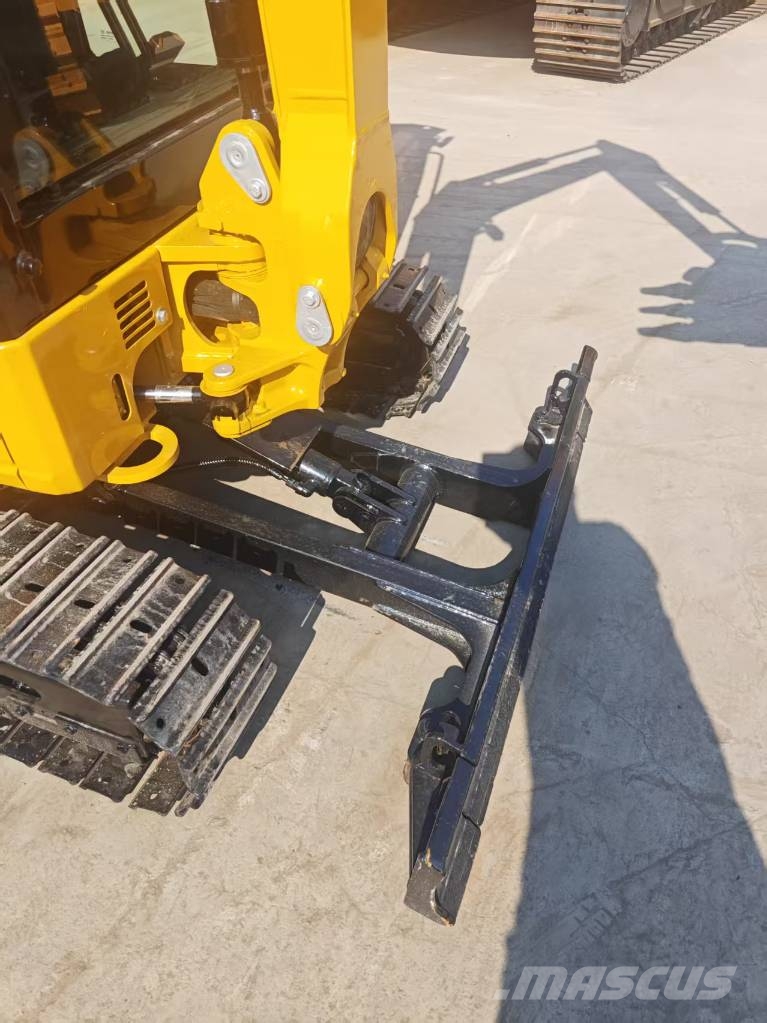 CAT CAT302CR Minigraafmachines < 7t