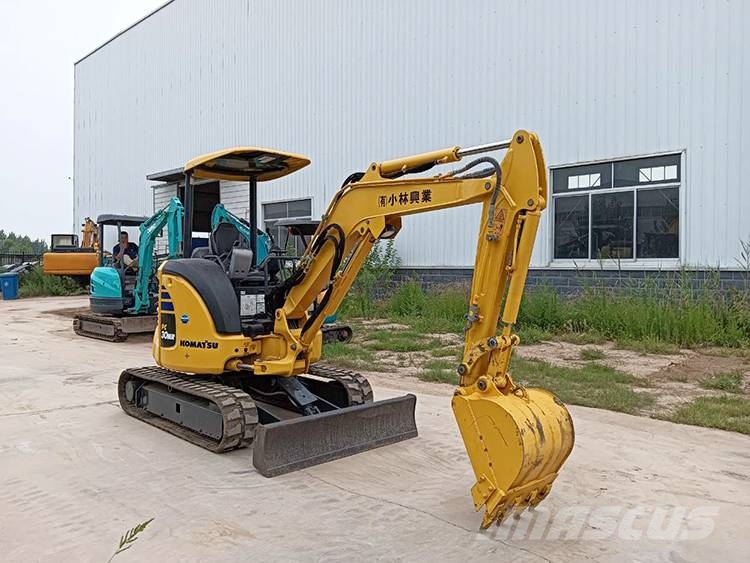 Komatsu PC 30 MR-2 小型挖掘机