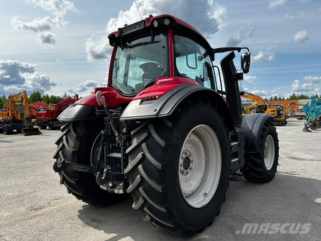 Valtra T 215 Direct/ 50km/h, 6kk Takuu! , Smart touch! Traktorer