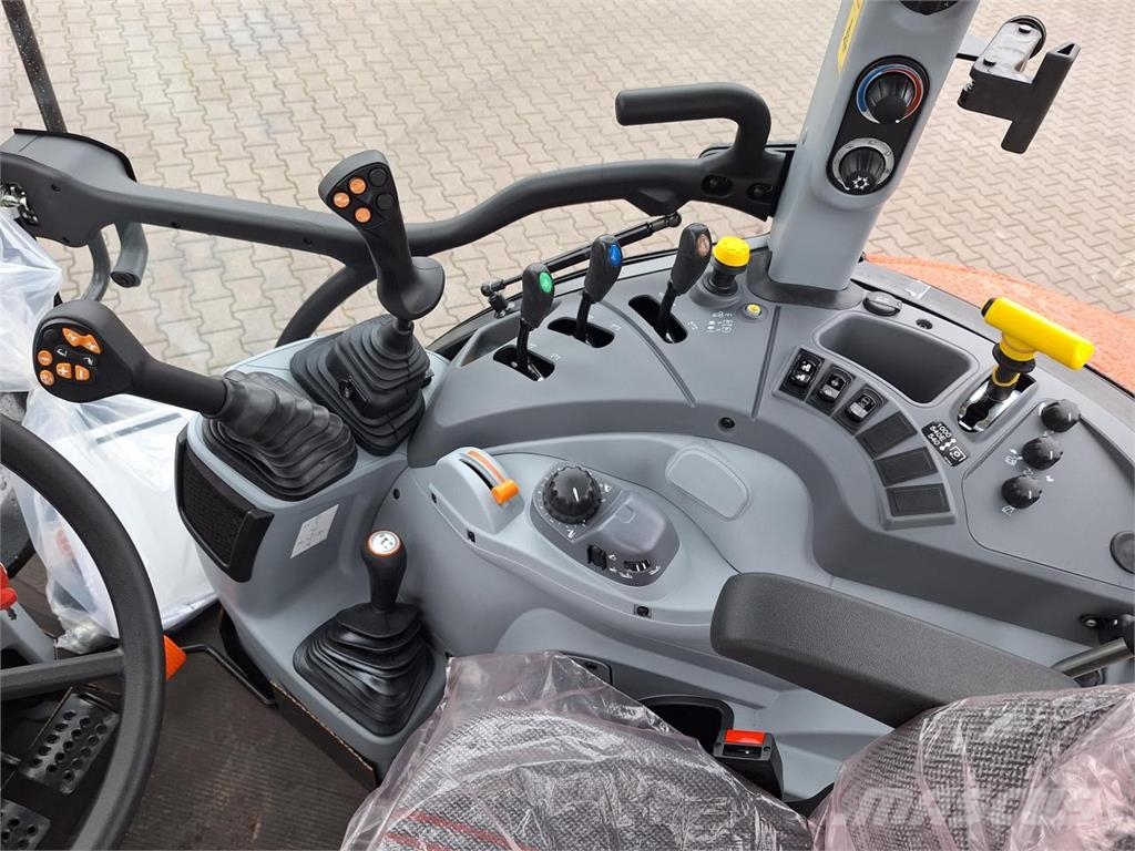 Steyr PLUS 4100 HILO Quicke X3 Ciągniki rolnicze