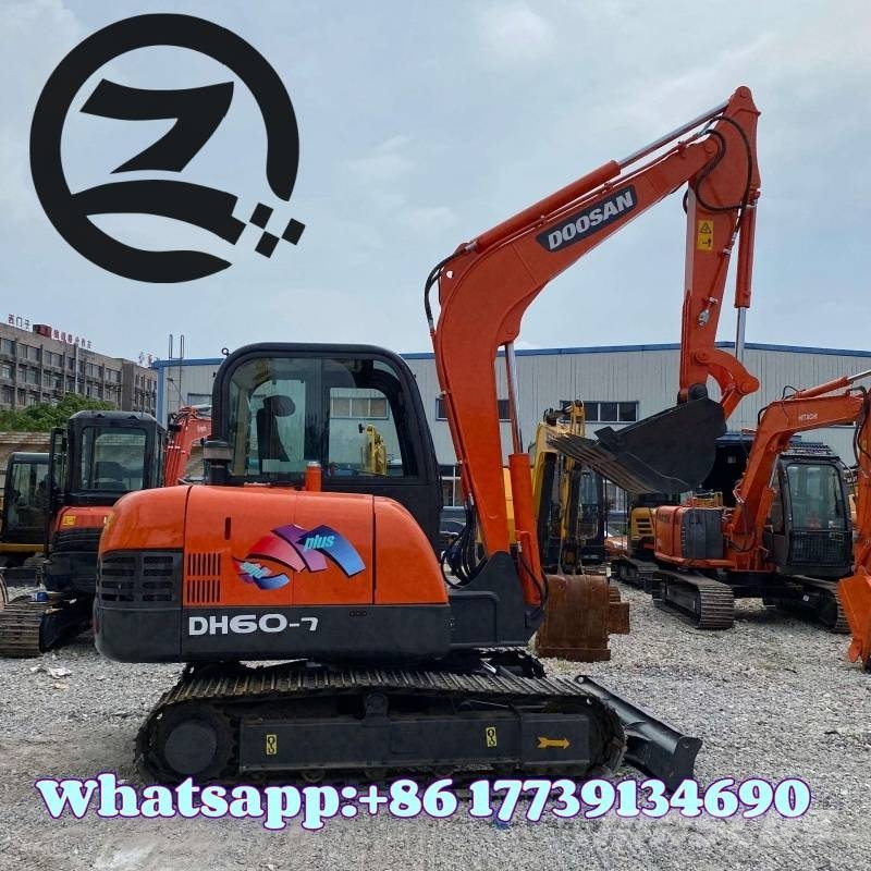 Doosan DH 60-7 Mini kotrók < 7t