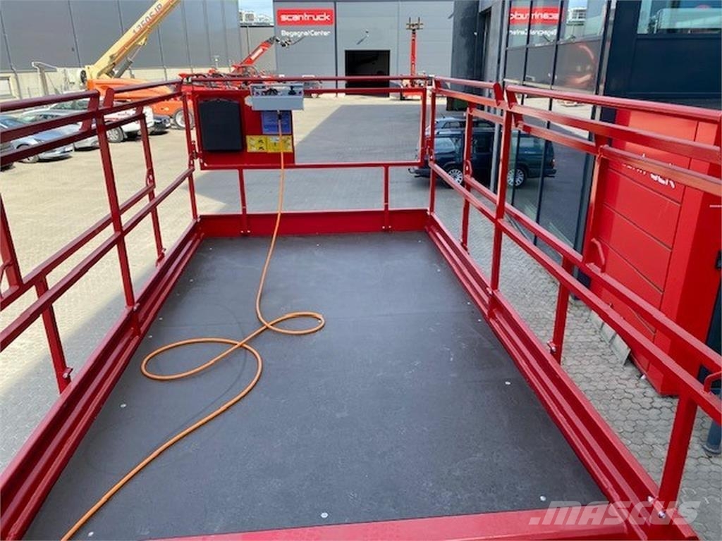 PB Platforms S131-19E 4X4 Ножничные подъемники