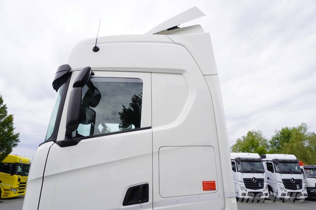 Scania R540 6×2 / Chassis 765cm / GVW with a trailer 68t Шасі з кабіною