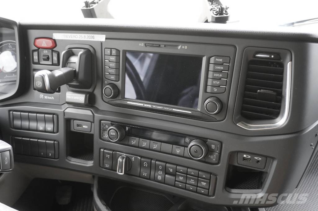 Scania R540 6×2 / Chassis 765cm / GVW with a trailer 68t Шасі з кабіною