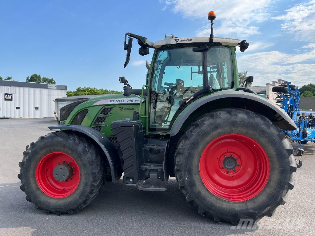 Fendt 716 S4 POWER Traktori