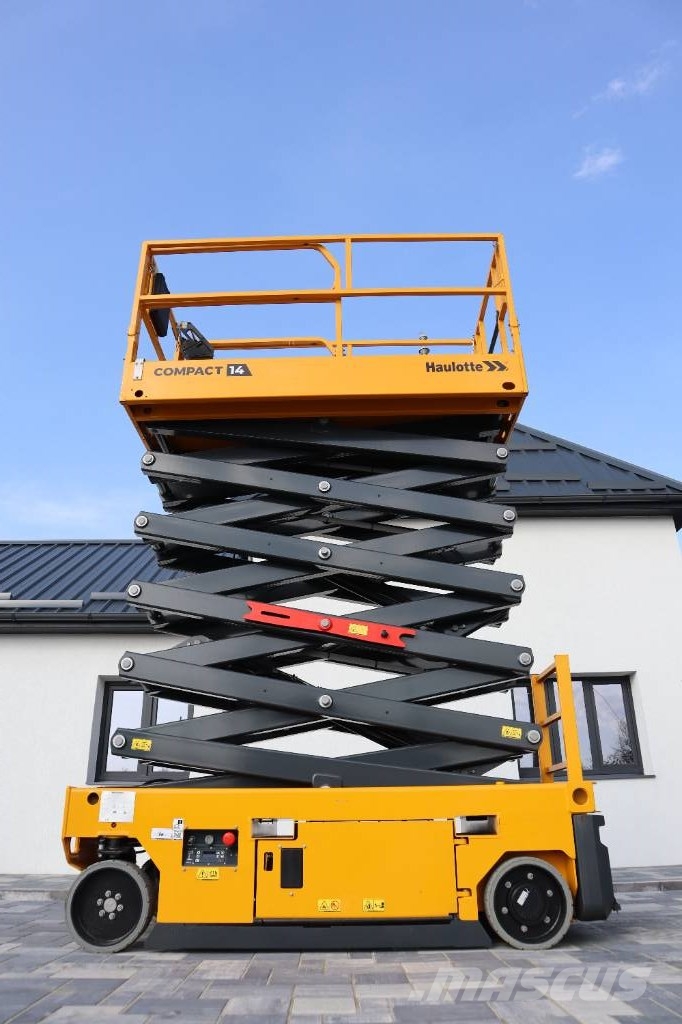 Haulotte Compact 14 Scheren-Arbeitsbühnen