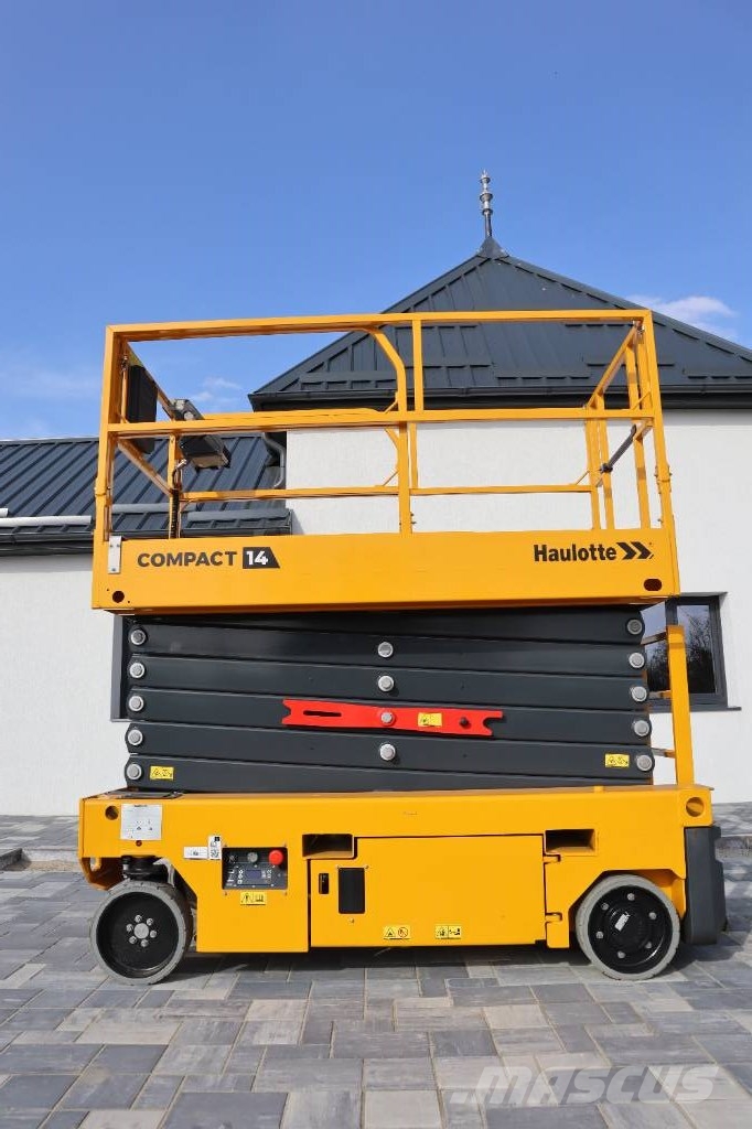 Haulotte Compact 14 Scheren-Arbeitsbühnen