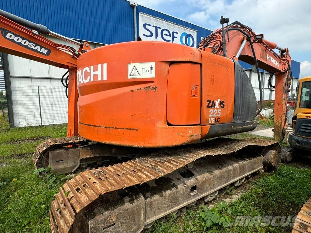 Hitachi ZX 225 US LC-3 履带挖掘机
