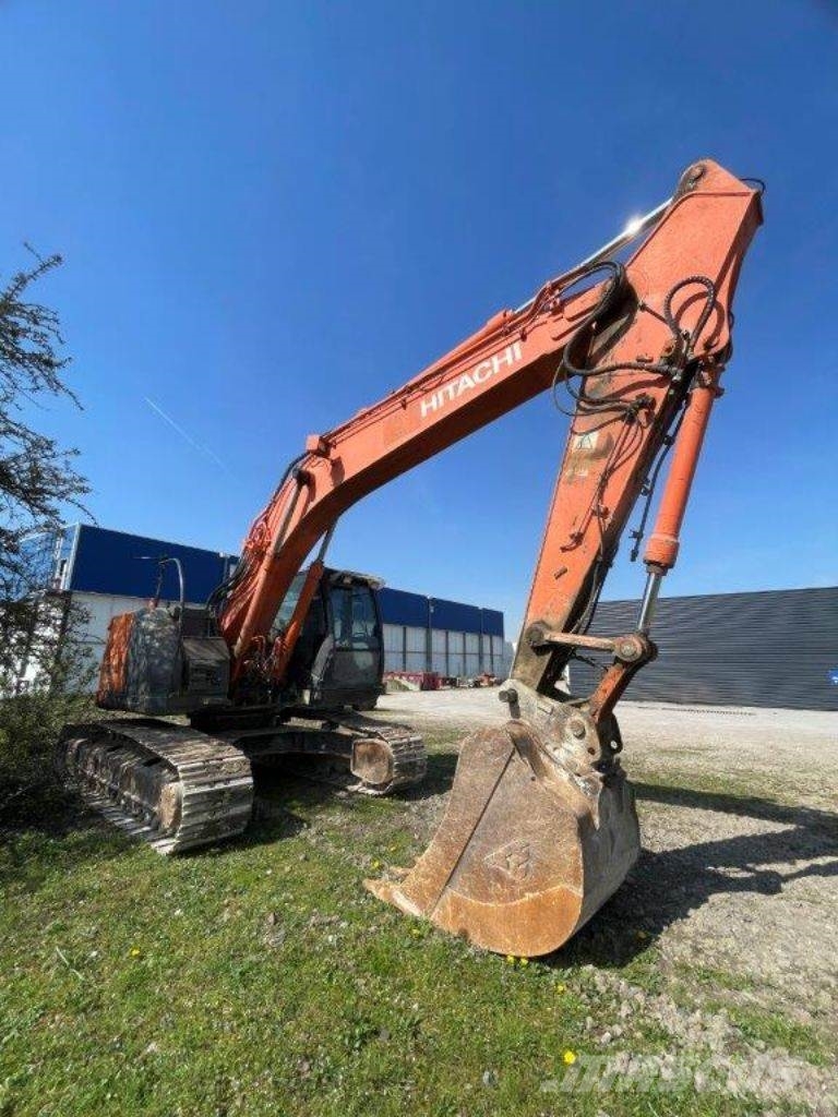 Hitachi ZX 225 US LC-3 履带挖掘机
