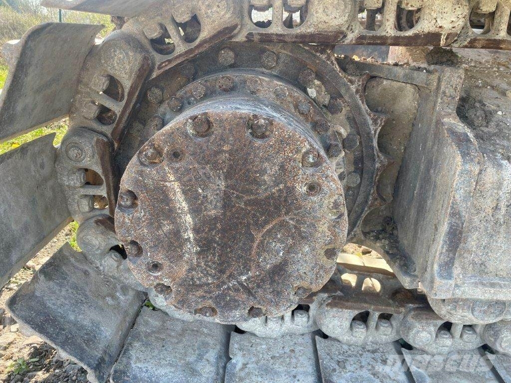 Hitachi ZX 225 US LC-3 履带挖掘机