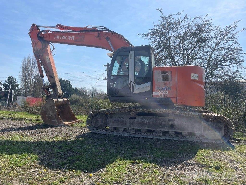 Hitachi ZX 225 US LC-3 履带挖掘机
