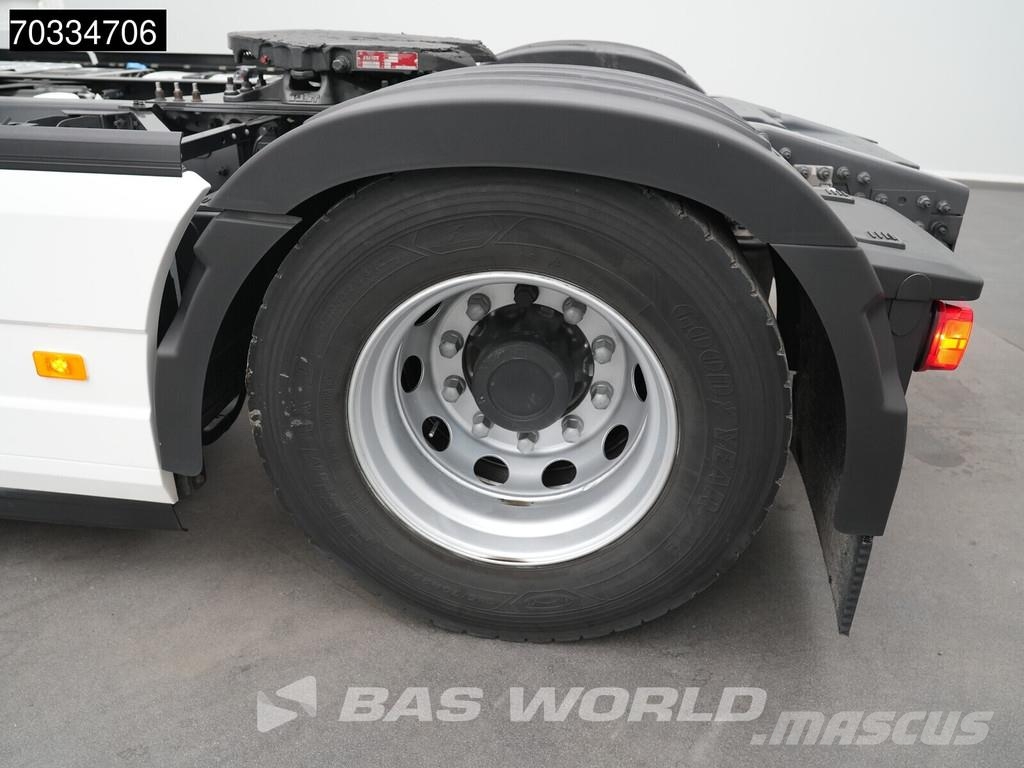 Volvo FH 500 4X2 XL 2x Tanks I-ParkCool ACC APK 04-2027 Vlačilci