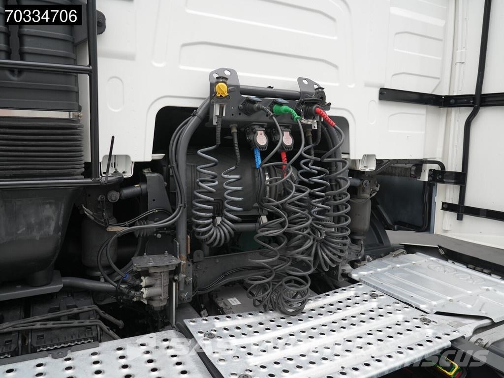 Volvo FH 500 4X2 XL 2x Tanks I-ParkCool ACC APK 04-2027 Vlačilci