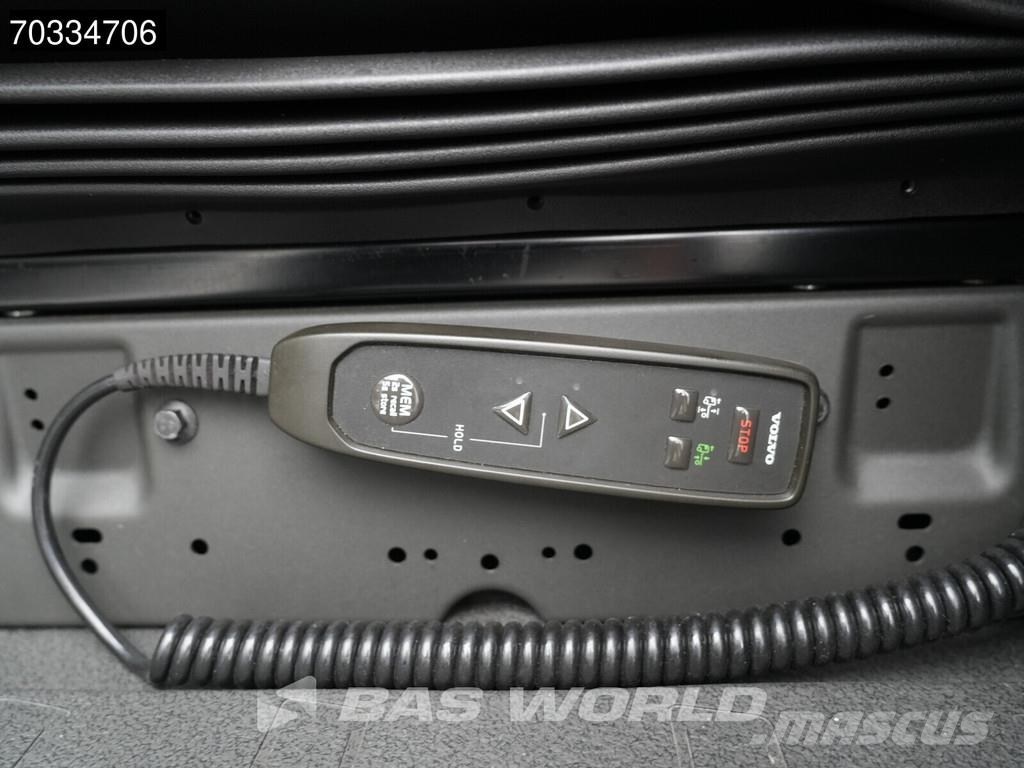 Volvo FH 500 4X2 XL 2x Tanks I-ParkCool ACC APK 04-2027 Vlačilci