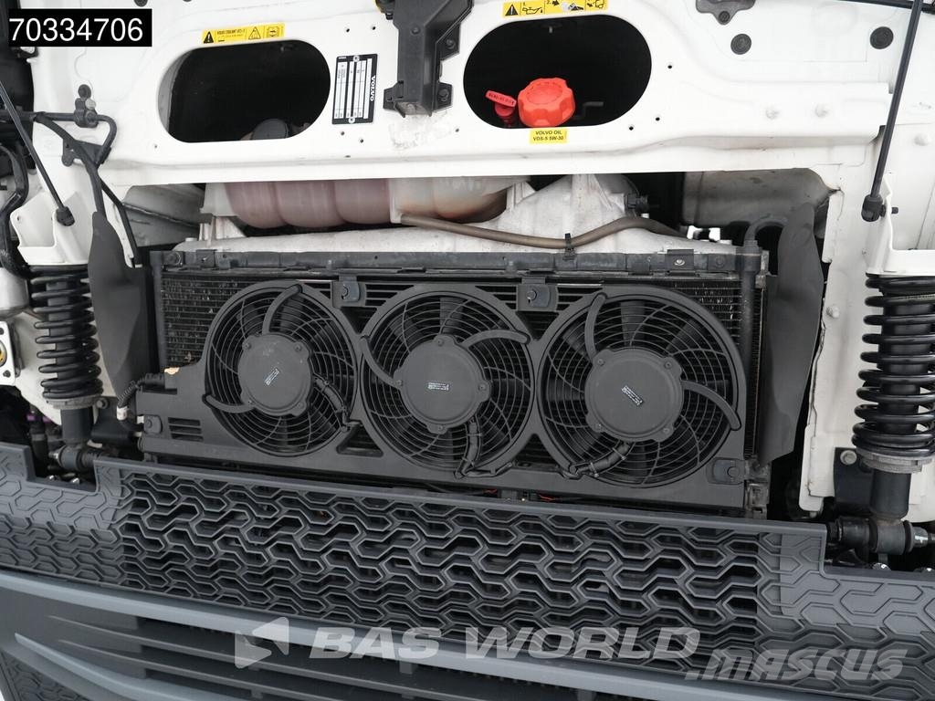 Volvo FH 500 4X2 XL 2x Tanks I-ParkCool ACC APK 04-2027 Седельные тягачи
