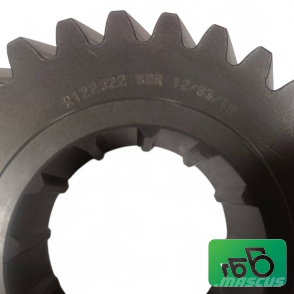 John Deere 6170M Gearbox PowrQuad™ R122522 Alváz és felfüggesztés