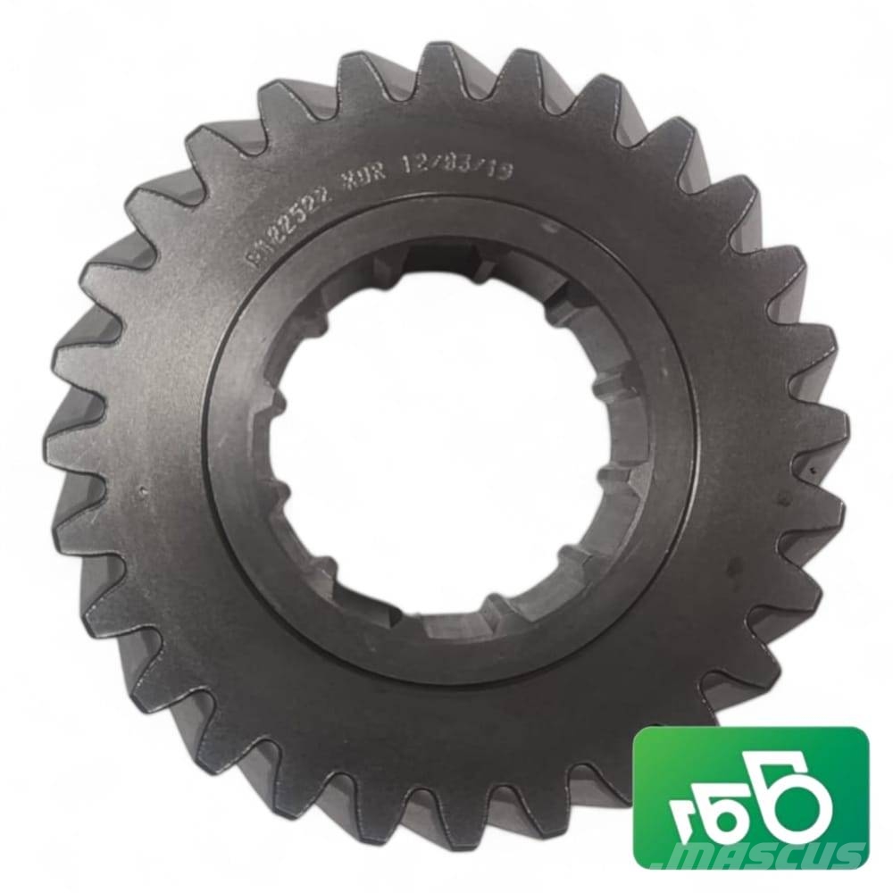 John Deere 6170M Gearbox PowrQuad™ R122522 Alváz és felfüggesztés
