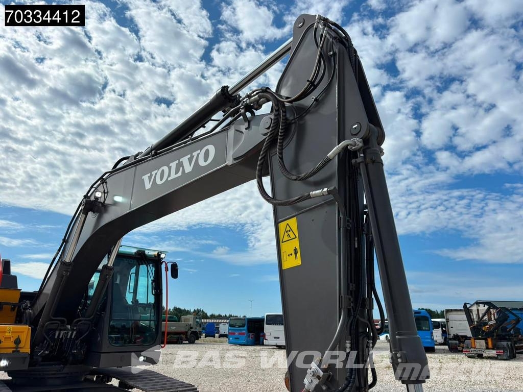 Volvo EC220 E L 履带挖掘机