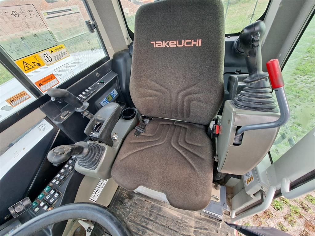 Takeuchi TB 295 W 4X4 その他