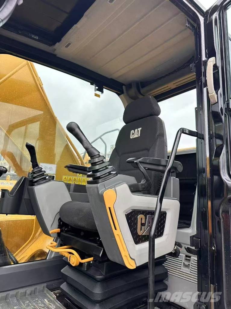 CAT 320 GC 대형 굴삭기 29톤 이상