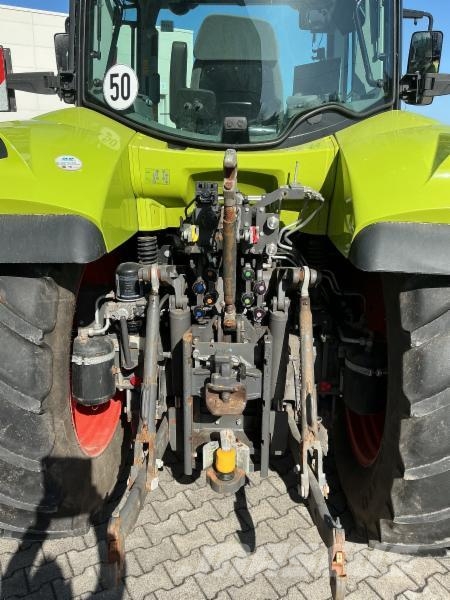 CLAAS ARION 660 CMATIC CEBIS Traktorji