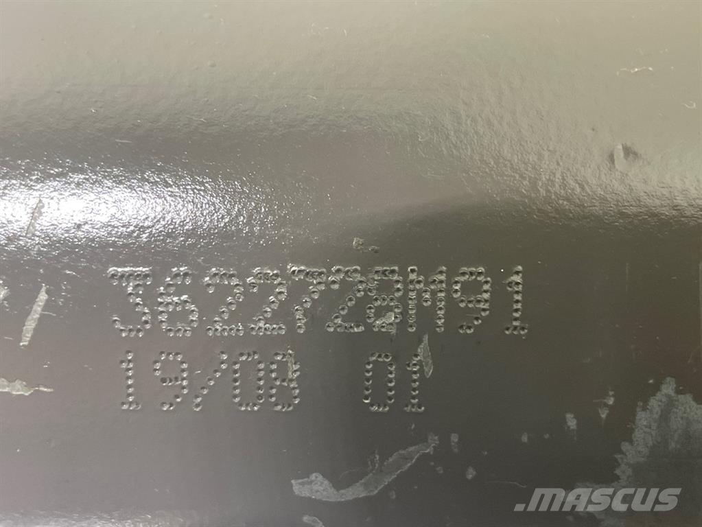 Volvo L30B-ZM2808056-Lifting cylinder/Hubzylinder Hidraulika