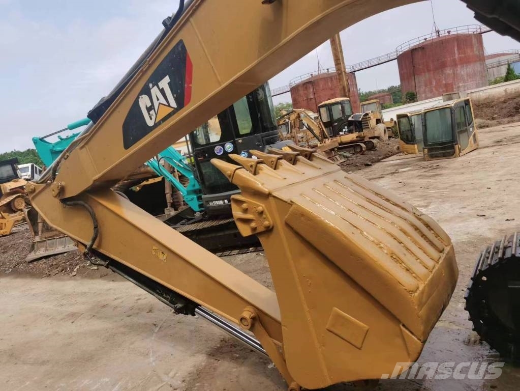CAT 313D2GC Crawler excavators