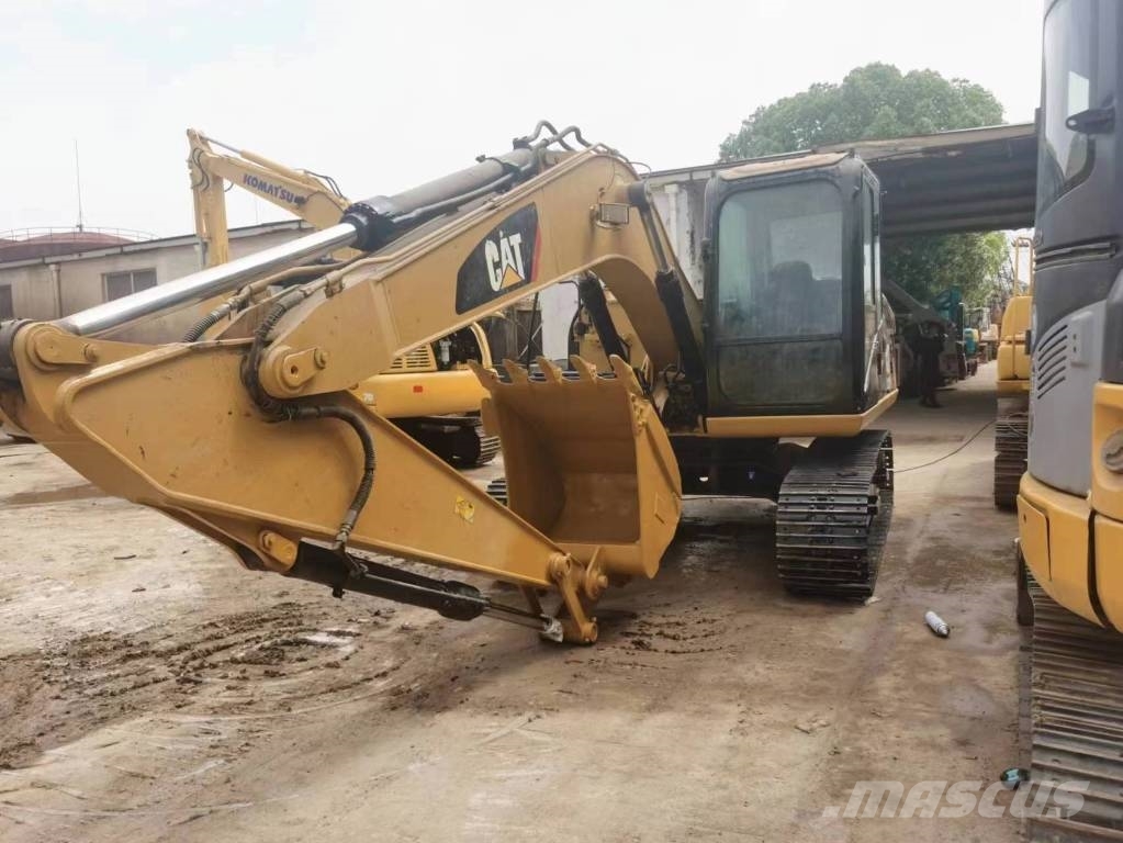 CAT 313D2GC Crawler excavators