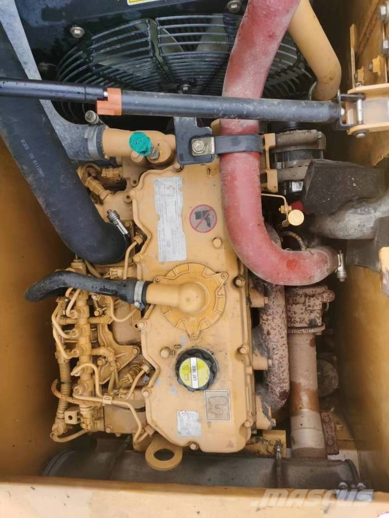 CAT 313D2GC Crawler excavators