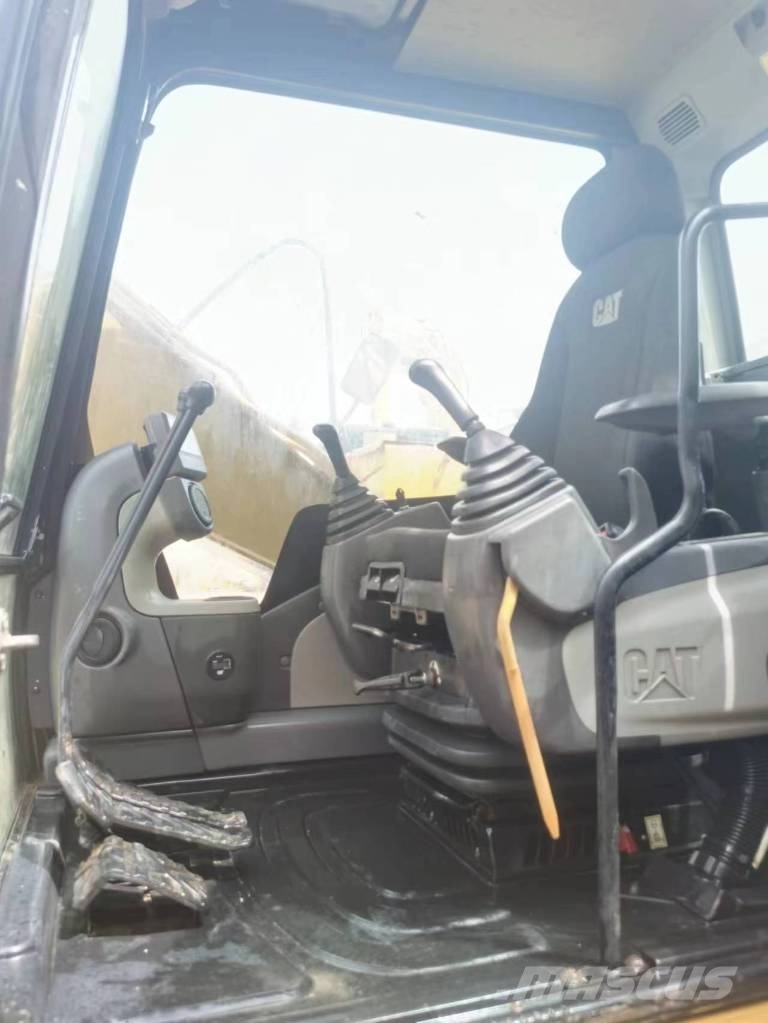 CAT 313D2GC Crawler excavators