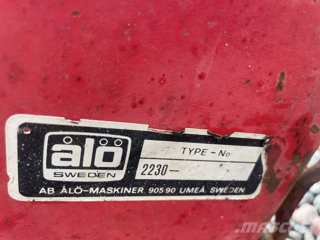 Lastare Ålö Quicke 2230 till Volvo 430 Čelni nakladalci in kopači