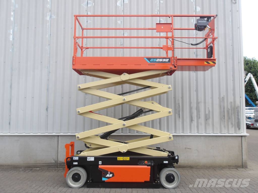 JLG ES 2632 Schaarhoogwerkers