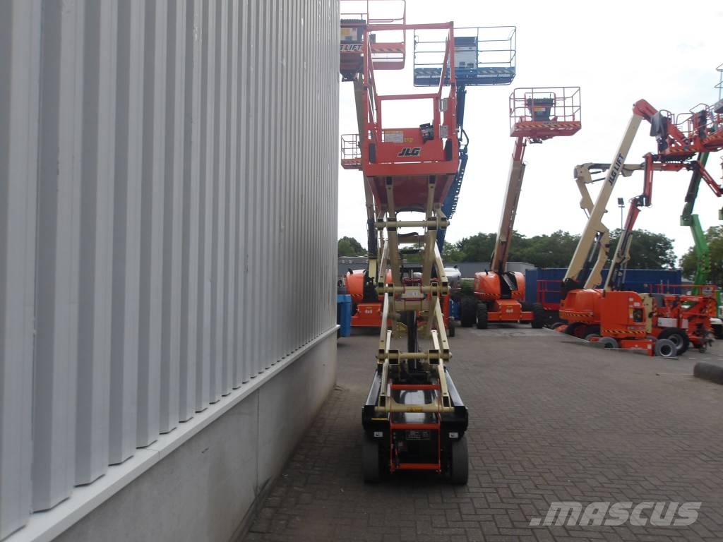 JLG ES 2632 Schaarhoogwerkers