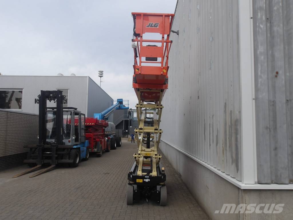 JLG ES 2632 Schaarhoogwerkers