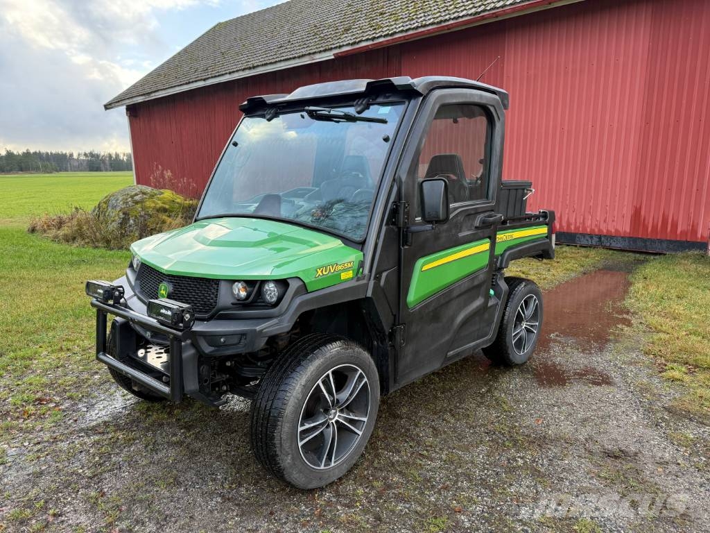 John Deere Gator XUV 865M UTV